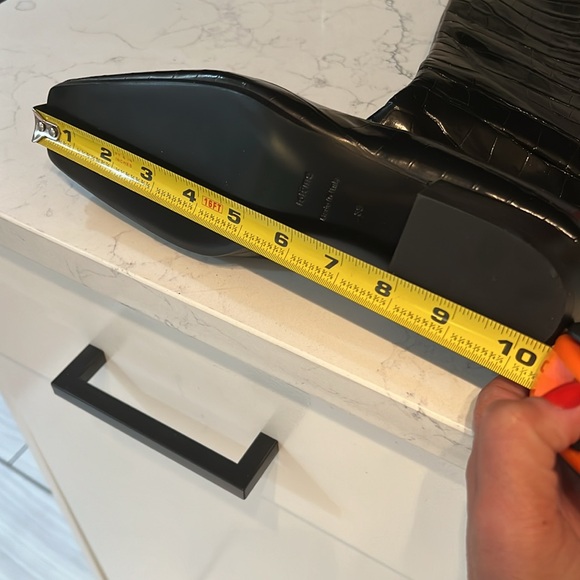 TOTEME CROC over the knee EU sz 9- Beautiful boots brand new run more like 8/8.5 - Picture 9 of 9